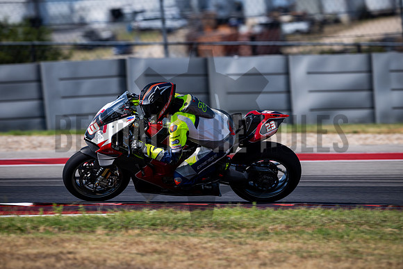 20250809_10-06-37_@bendalltherulesmedia_BendallTheRulesMedia_316TrackDay__IMG_7781_00180