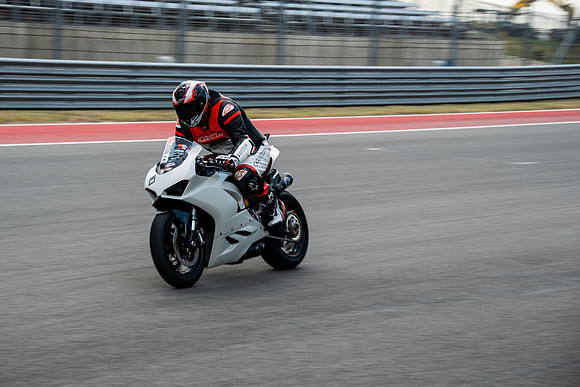 20250915_16-16-49_@bendalltherulesmedia_MotoAmerica at COTA_XH2S7354_00399