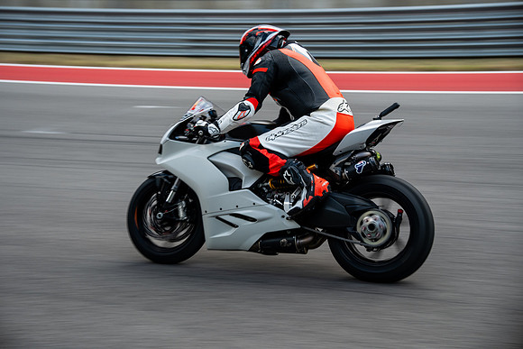 20250915_16-16-50_@bendalltherulesmedia_MotoAmerica at COTA_XH2S7359_00400