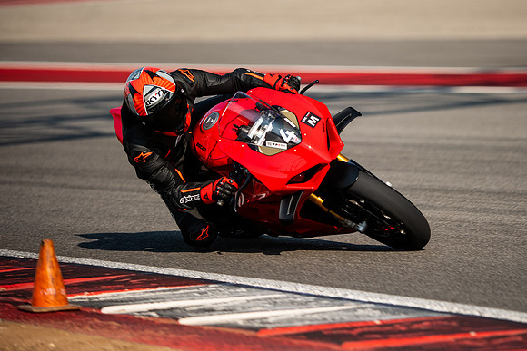 20250915_10-09-11_@bendalltherulesmedia_MotoAmerica at COTA_XH2S3134_00090