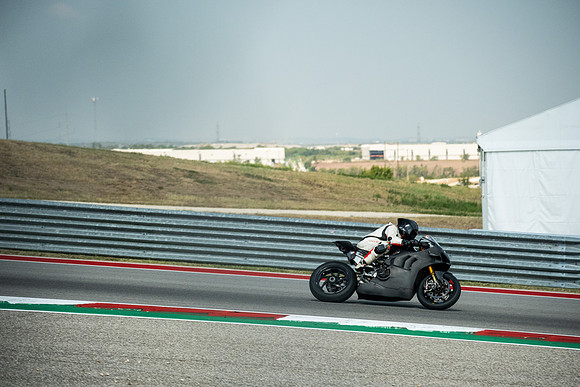 20250915_11-07-38_@bendalltherulesmedia_MotoAmerica at COTA_XH2S4301_00157