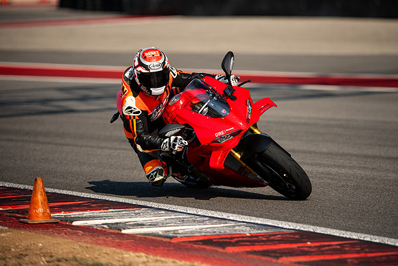 20250915_10-09-12_@bendalltherulesmedia_MotoAmerica at COTA_XH2S3137_00091
