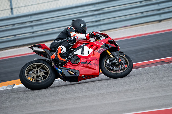 20250915_15-17-47_@bendalltherulesmedia_MotoAmerica at COTA_XH2S6626_00380