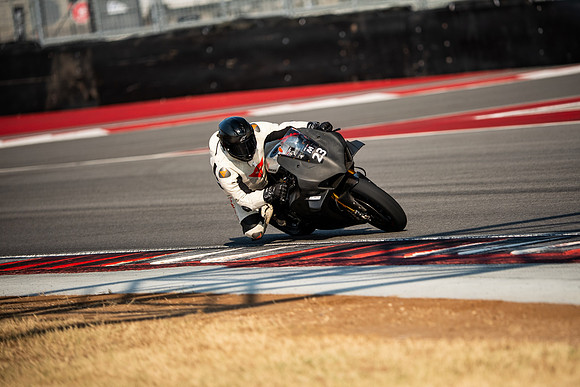 20250915_10-06-33_@bendalltherulesmedia_MotoAmerica at COTA_XH2S3050_00070