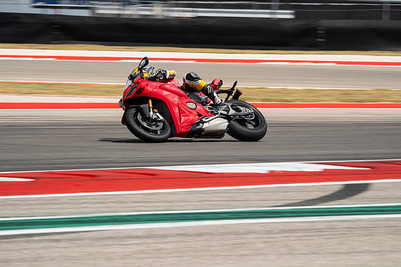 20250915_13-11-21_@bendalltherulesmedia_MotoAmerica at COTA_XH2S5130_00232