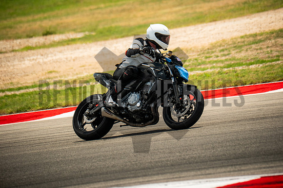 20250824_13-23-49_@bendalltherulesmedia_BendallTheRulesMedia_RidesmartAtCOTA__XH2S0850 2025-08-25 at 5.39.27 PM 2025-08-25 at 5.52.17 PM_00062