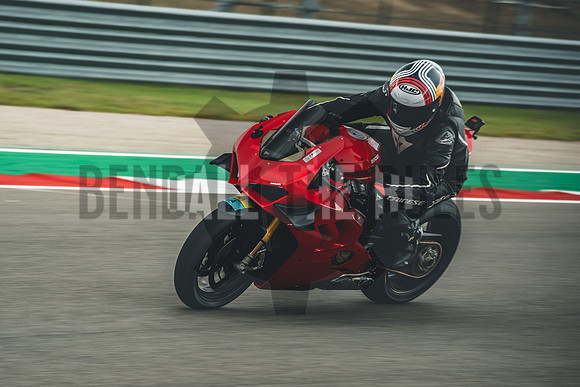 20251130_14-14-36_@bendalltherulesmedia_@bendalltherules_COTA_HighRes_Graded_XH2S2349_00150
