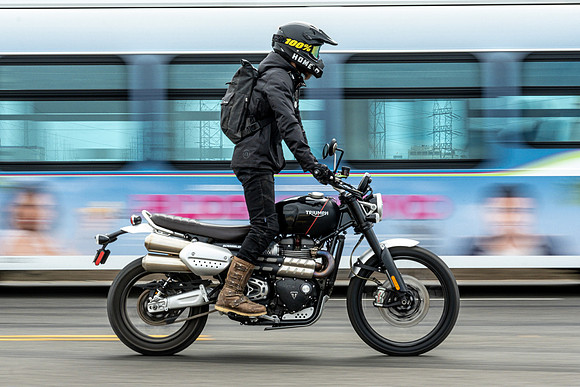 20200301-XT3X6064
