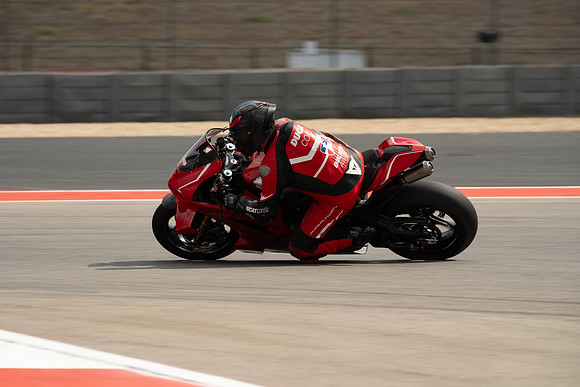 20260331-11-04-06- BendallTheRulesMedia for Aprilia Racer Days - SB-2