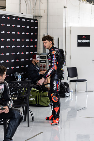 20260330-09-16-47- BendallTheRulesMedia for Aprilia Racer Days - JF