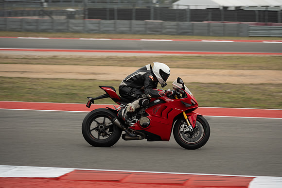 20260331-13-12-00- BendallTheRulesMedia for Aprilia Racer Days - SB