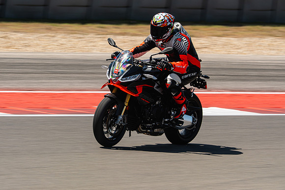20260330-14-15-21- BendallTheRulesMedia for Aprilia Racer Days - SB