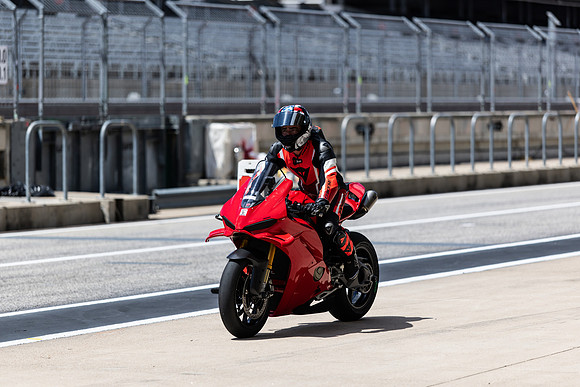 20260330-13-21-44- BendallTheRulesMedia for Aprilia Racer Days - JF