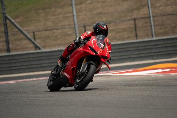 20260331-15-03-40- BendallTheRulesMedia for Aprilia Racer Days - SB-2