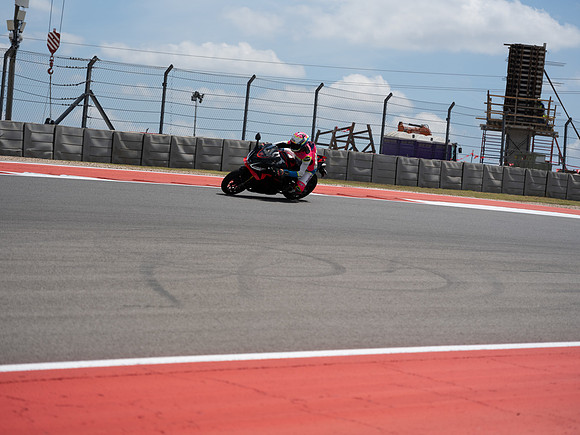 ApriliaRacerDays_SB_GFX_20260330131255