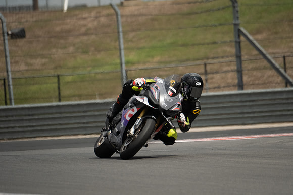 20260331-15-03-59- BendallTheRulesMedia for Aprilia Racer Days - SB-4