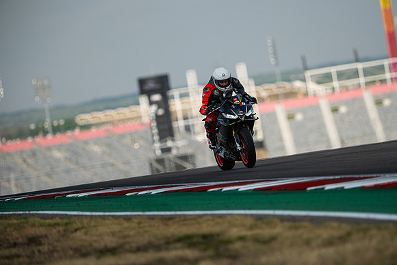 20260330-10-19-02- BendallTheRulesMedia for Aprilia Racer Days - SB