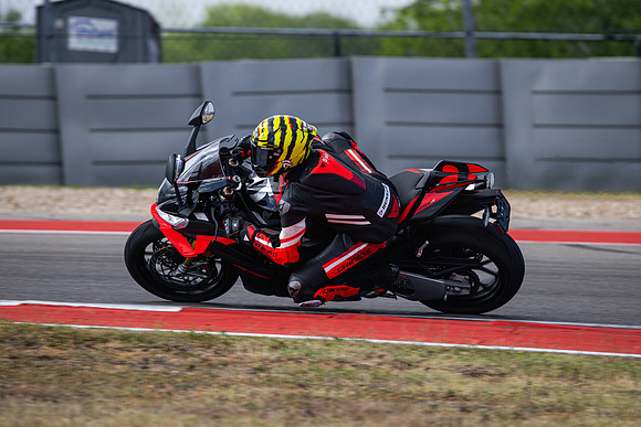 20260330-10-11-42- BendallTheRulesMedia for Aprilia Racer Days - JF