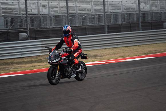 20260331-11-28-38- BendallTheRulesMedia for Aprilia Racer Days - SB