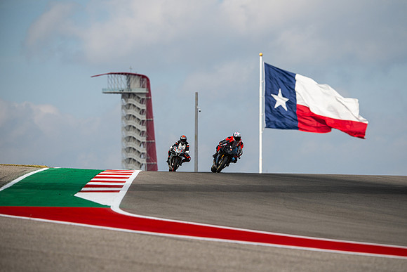 20260330-10-03-11- BendallTheRulesMedia for Aprilia Racer Days - SB-2