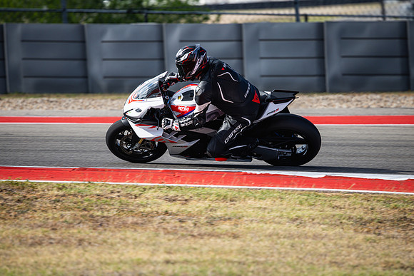 20260330-10-08-18- BendallTheRulesMedia for Aprilia Racer Days - JF