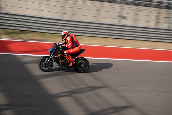 20260331-09-27-10- BendallTheRulesMedia for Aprilia Racer Days - SB