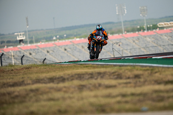 20260330-10-18-25- BendallTheRulesMedia for Aprilia Racer Days - SB-2