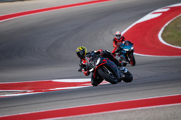 20260330-10-04-11- BendallTheRulesMedia for Aprilia Racer Days - JF