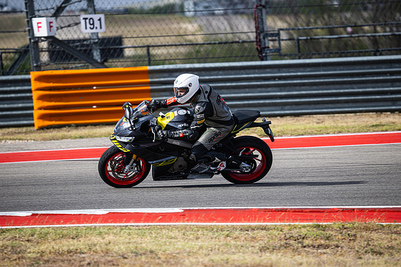 20260330-10-14-52- BendallTheRulesMedia for Aprilia Racer Days - JF