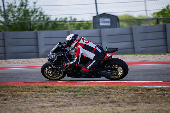 20260330-10-07-57- BendallTheRulesMedia for Aprilia Racer Days - JF