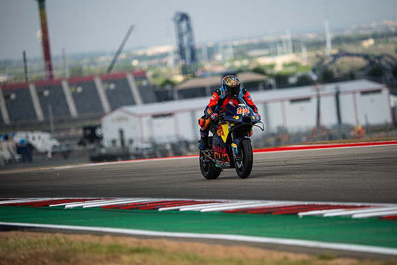 20260330-10-12-42- BendallTheRulesMedia for Aprilia Racer Days - SB