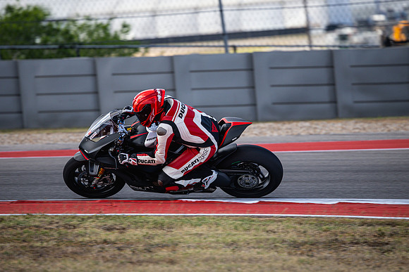 20260330-10-07-06- BendallTheRulesMedia for Aprilia Racer Days - JF