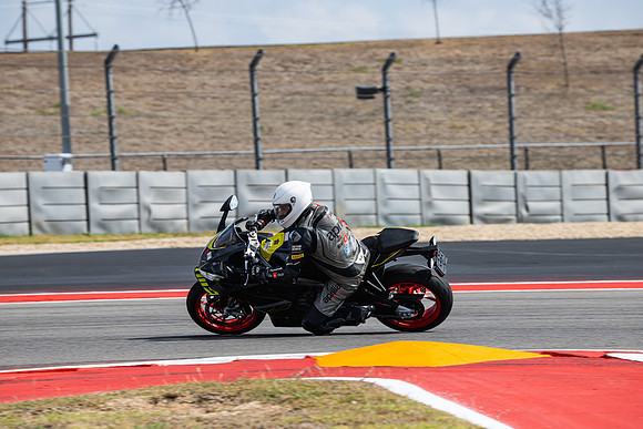 20260330-11-13-23- BendallTheRulesMedia for Aprilia Racer Days - JF