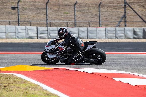 20260330-11-12-51- BendallTheRulesMedia for Aprilia Racer Days - JF