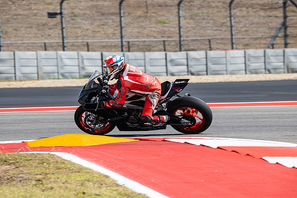 20260330-11-14-01- BendallTheRulesMedia for Aprilia Racer Days - JF
