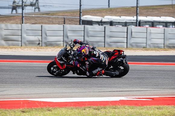 20260330-11-16-31- BendallTheRulesMedia for Aprilia Racer Days - JF