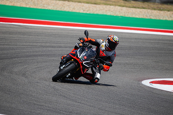 20260330-14-07-14- BendallTheRulesMedia for Aprilia Racer Days - JF