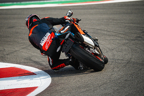 20260330-16-11-29- BendallTheRulesMedia for Aprilia Racer Days - SB