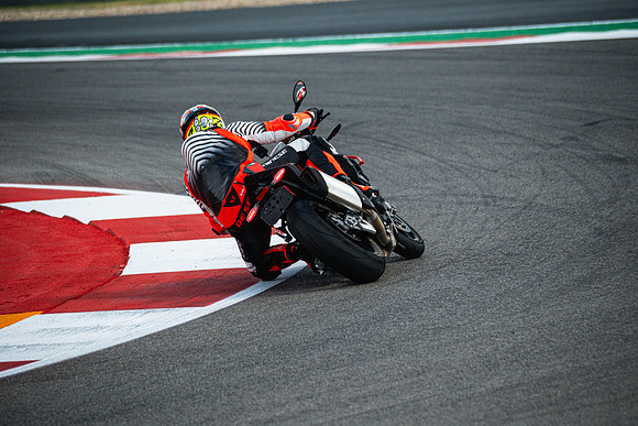 20260330-16-10-24- BendallTheRulesMedia for Aprilia Racer Days - SB