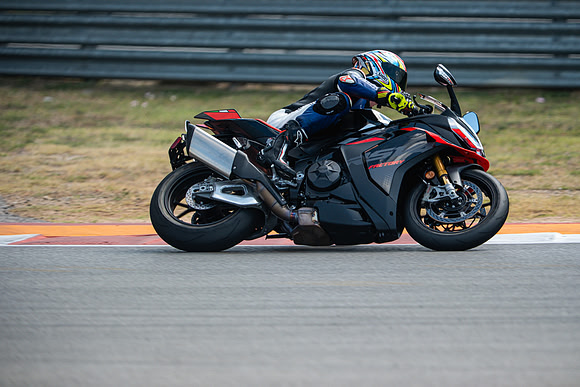 20260330-16-05-12- BendallTheRulesMedia for Aprilia Racer Days - SB