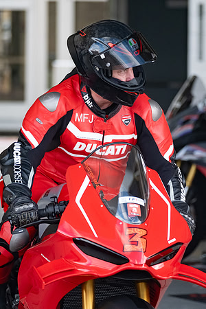 20260331-09-01-42- BendallTheRulesMedia for Aprilia Racer Days - SB