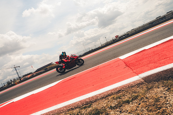20260331-14-38-36- BendallTheRulesMedia for Aprilia Racer Days - SB