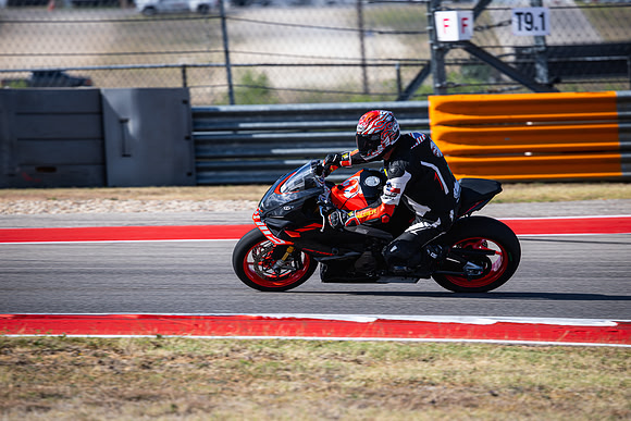 20260330-10-23-41- BendallTheRulesMedia for Aprilia Racer Days - JF