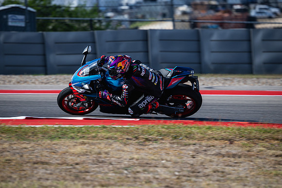 20260330-10-23-05- BendallTheRulesMedia for Aprilia Racer Days - JF