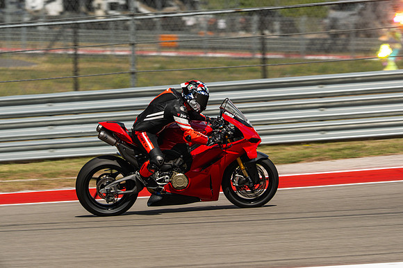 20260330-11-28-45- BendallTheRulesMedia for Aprilia Racer Days - SB