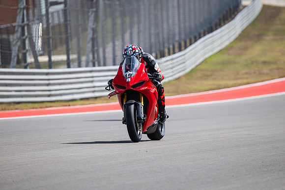20260330-11-26-13- BendallTheRulesMedia for Aprilia Racer Days - JF