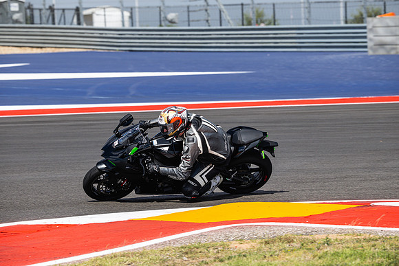 20260330-11-31-14- BendallTheRulesMedia for Aprilia Racer Days - JF