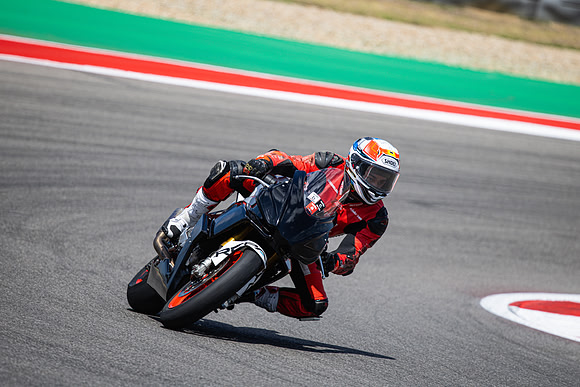 20260330-14-22-44- BendallTheRulesMedia for Aprilia Racer Days - JF
