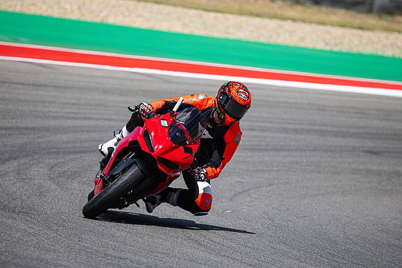20260330-14-23-18- BendallTheRulesMedia for Aprilia Racer Days - JF