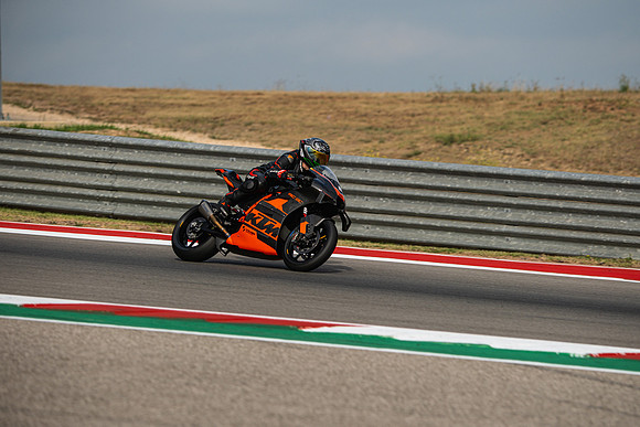 20260330-09-33-55- BendallTheRulesMedia for Aprilia Racer Days - SB